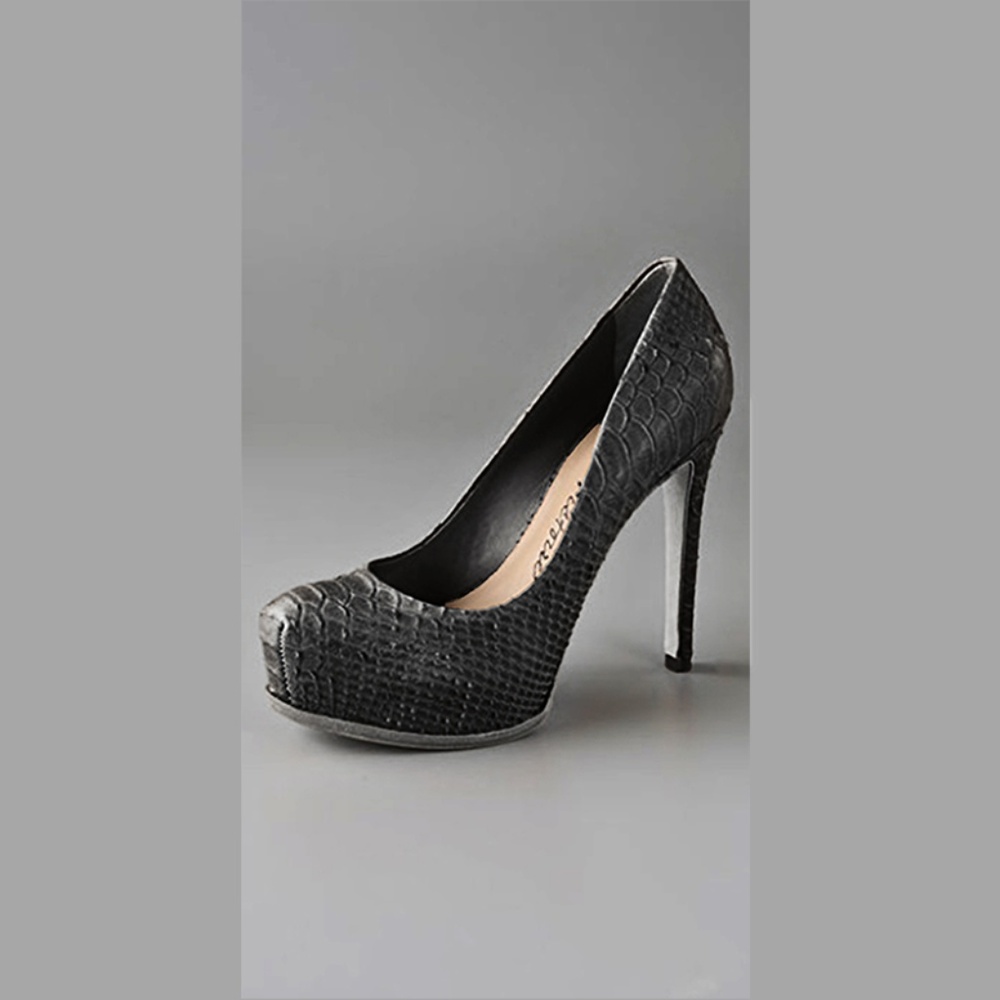 Pour La Victoire Irina Snakeskin Platform Pumps